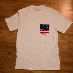 Vineyard Vines USA pocket tee